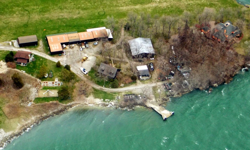 Lagniappe's Lair: Lake Erie oddities: Rattlesnake Island