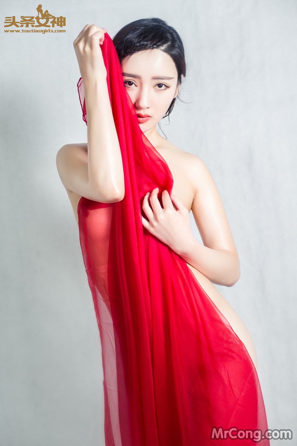 TouTiao 2016-06-25: Model Guo Wan Ting (郭婉婷) (43 photos) photo 2-3