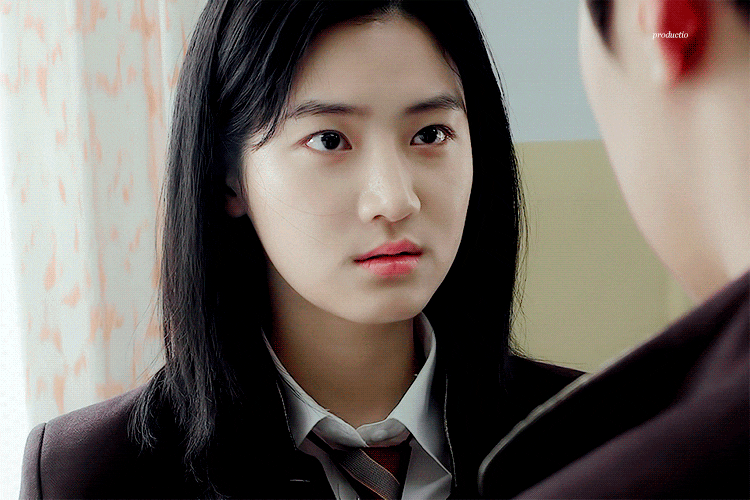 요즘 좀 많이 신경쓰이기 시작한 '잘생쁨' 여자라이징 배우 | 인스티즈