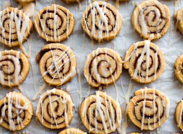 Cinnamon Bun Cookies #cookies #desserts