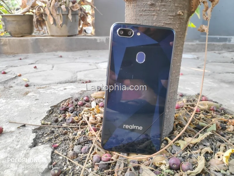 Impresi Awal Realme 2