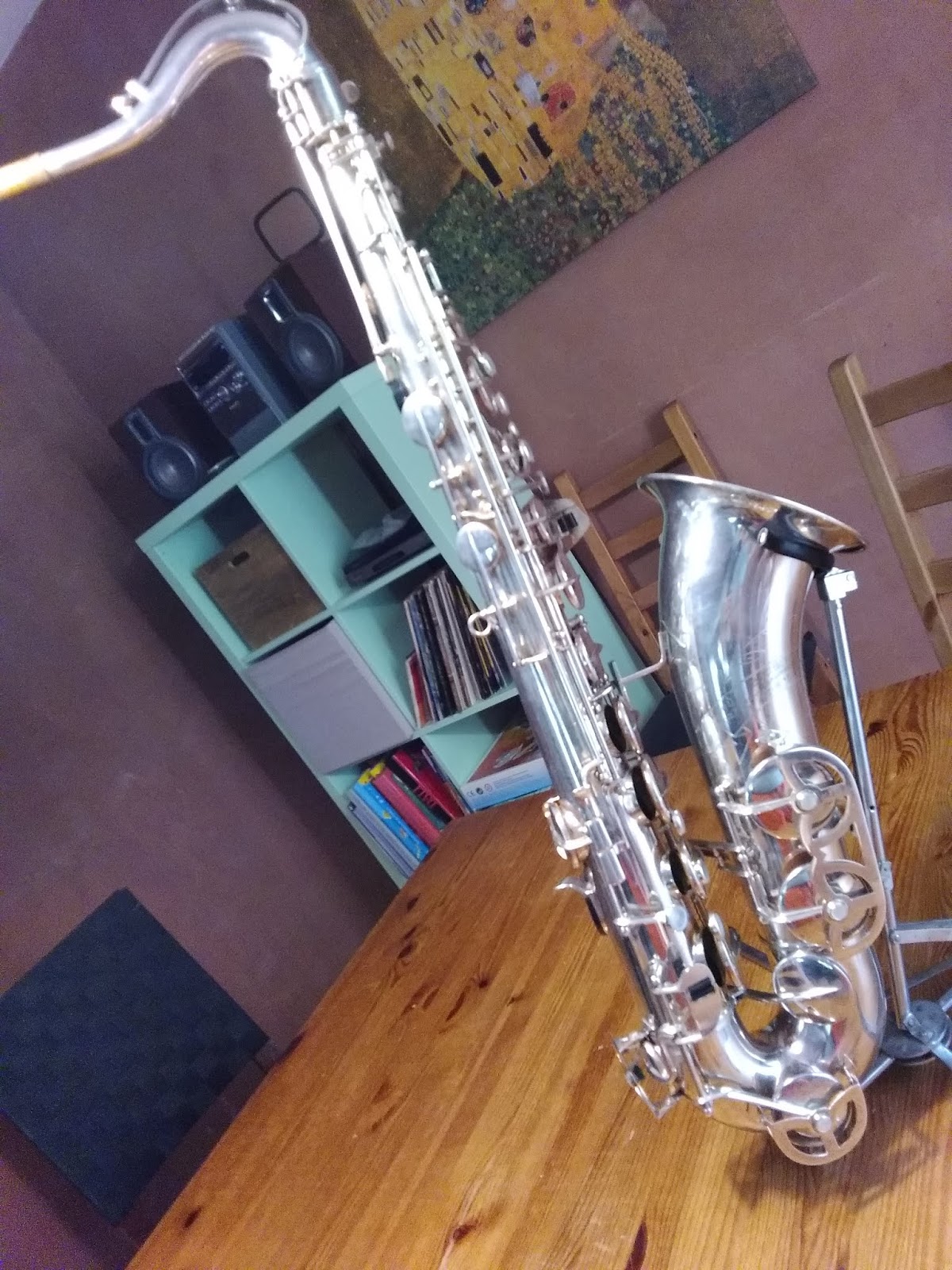 Beuscher tenor saxophone. Beuscher tenor saxophone.