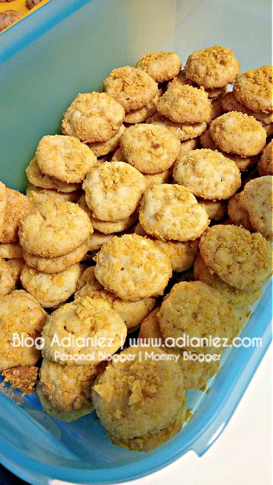 Crunchy biskut cornflakes Biskut Cornflakes