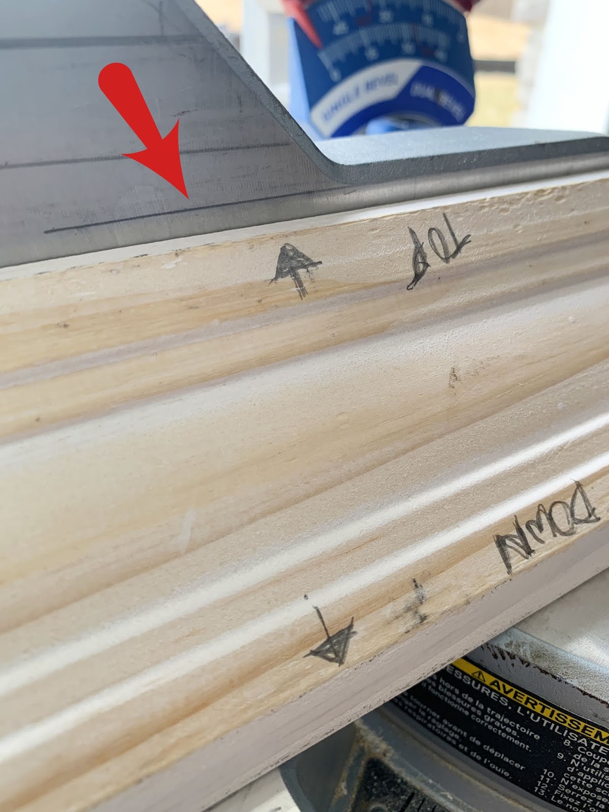 cutting crown molding correctly on saw
