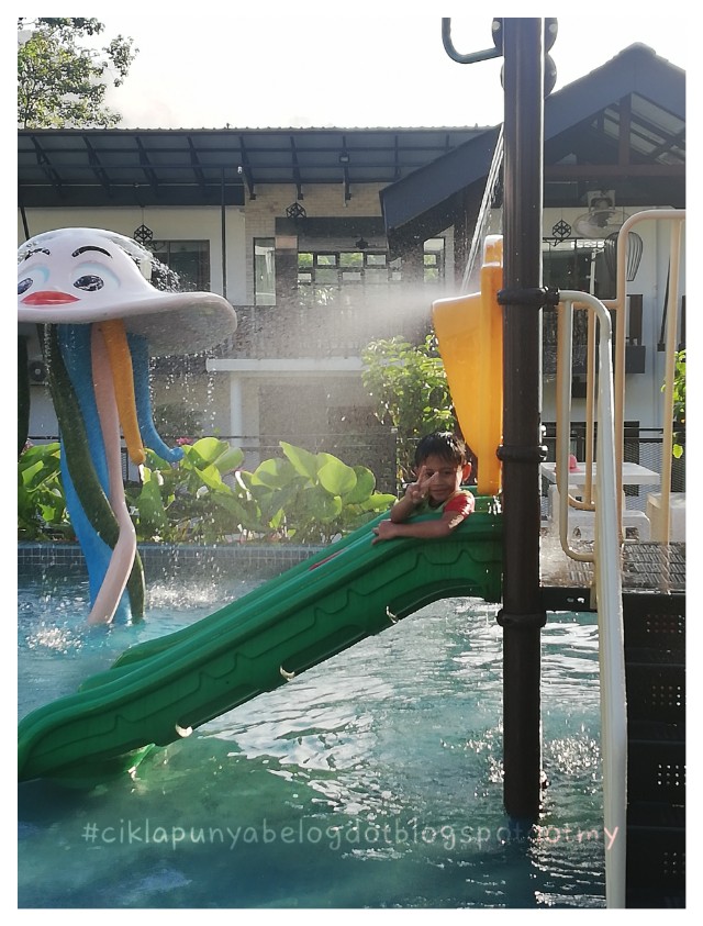 Hayati kehijauan alam di DEDAUN LANGAT RESORT, Hulu Langat. Hayati kehijauan alam di DEDAUN LANGAT RESORT, Hulu Langat.