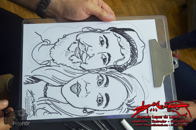 Caricaturista na festa com o Desenhista Marcelo Lopes de Lopes