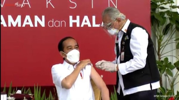Ketum IDI: Presiden Jokowi Tidak Ada Keluhan & Efek Setelah Disuntik Vaksin Covid-19