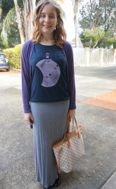 Grey maxi skirt navy graphic tee purple cardi LV neverfull bag casual SAHM style