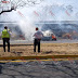 Auto queda calcinado tras incendiarse en la Morelia-Salamanca