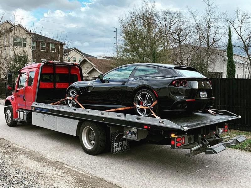 Benefits of Getting an Auto Towing Service!