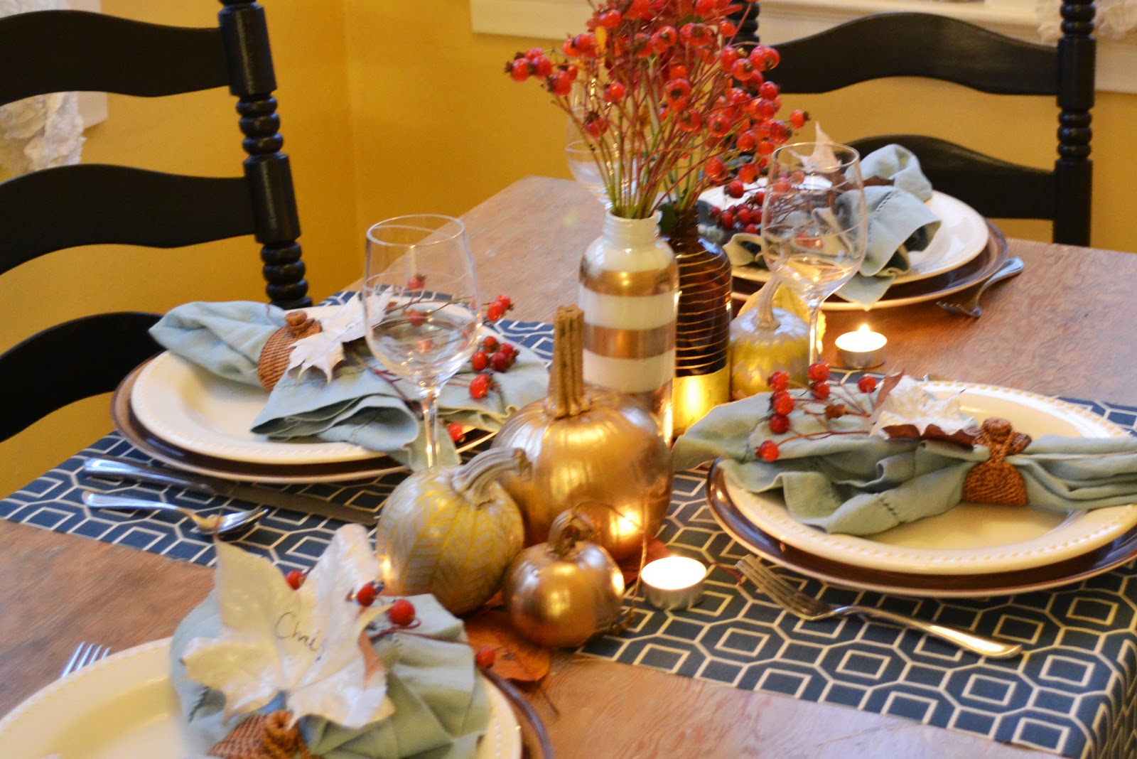 a home in the making: create a backdrop for the thanksgiving feast