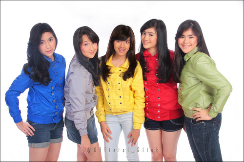 Download Lagu Blink Putih Abu Abu