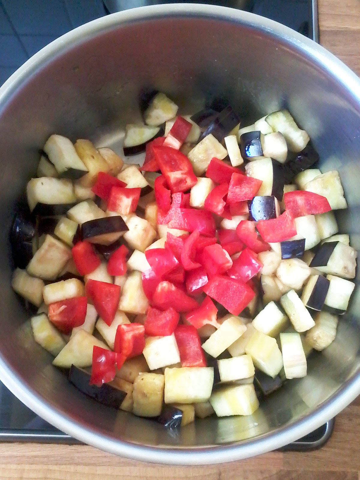 Clutching at straws...: Indisches Auberginen-Erbsen-Curry mit Reis