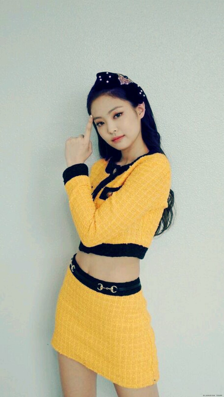 BLACKPINK : Jennie when she was in front of the camera | Jennie Update ...