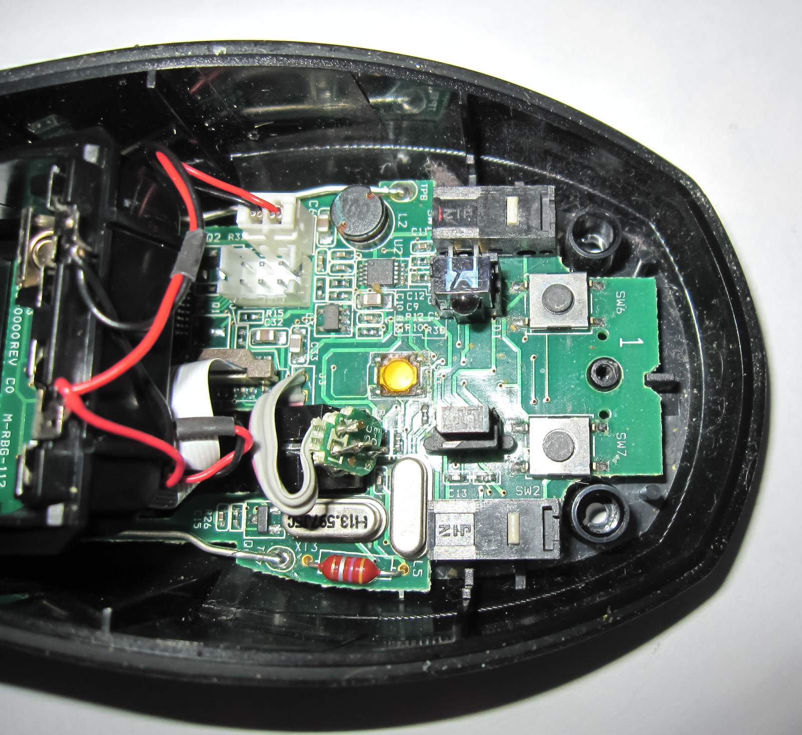 Tech for Passion Fixing broken mouse button on a Logitech LX6 cordless mouse Logitech LX6