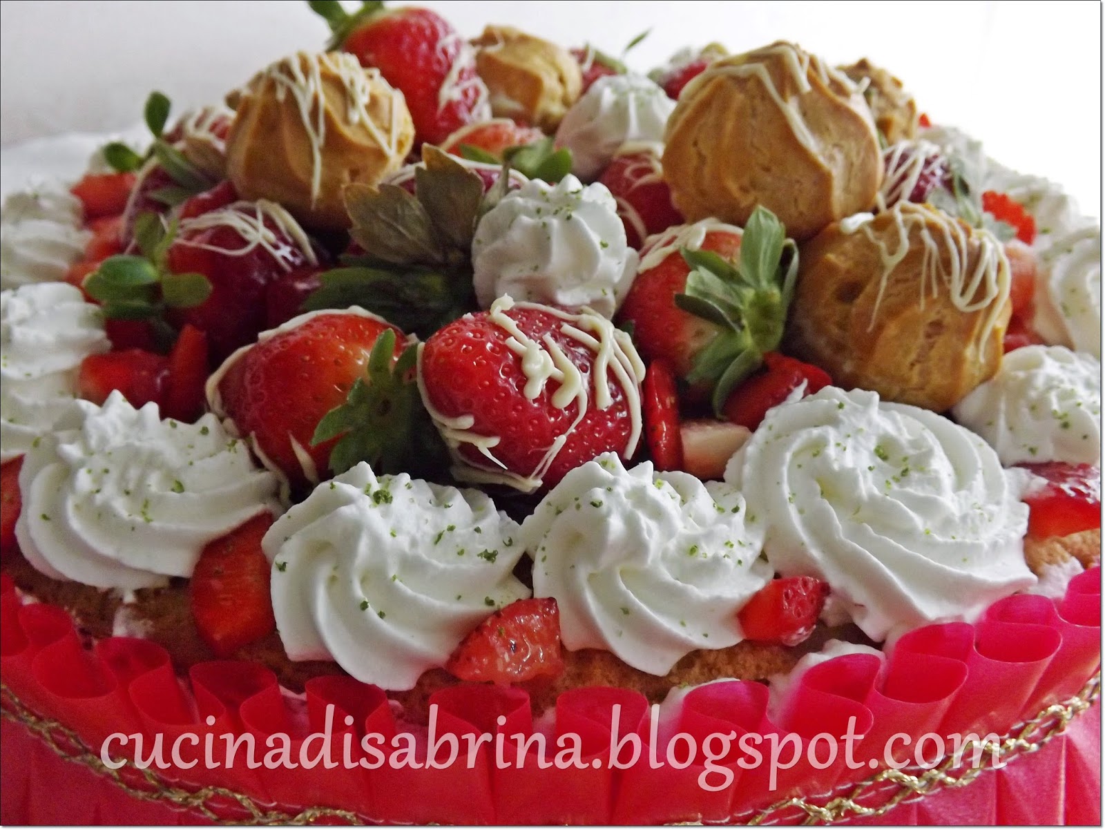 La cucina di Sabrina: Torta di fragole con crema al ...