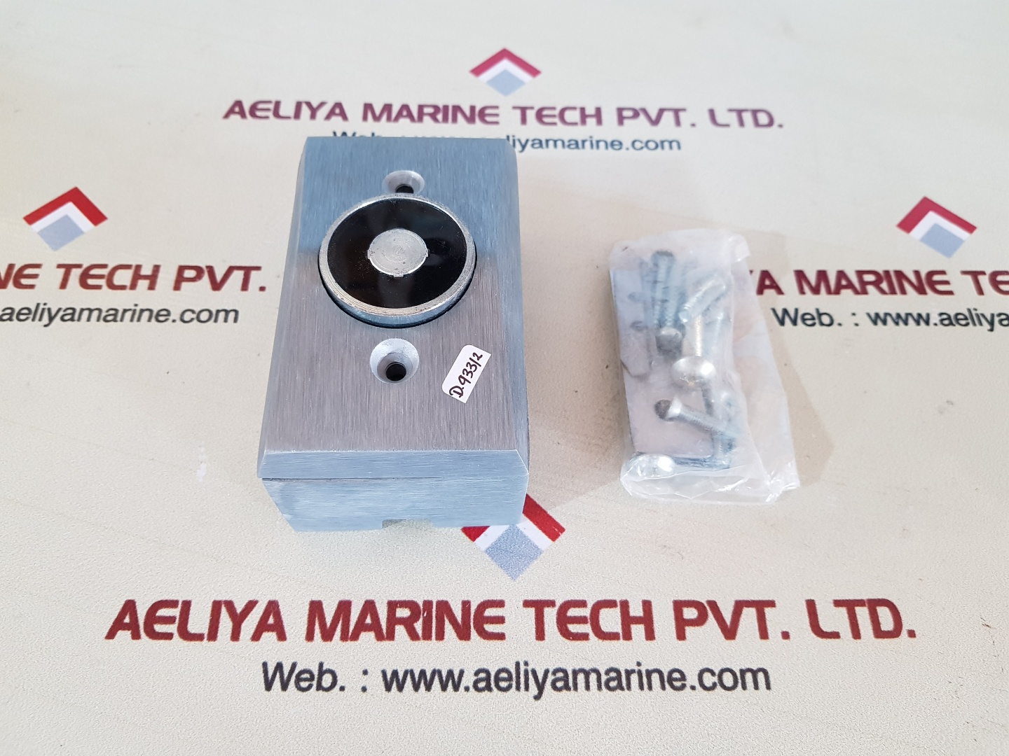 EDWARDS 1508-AQ MOUNTED-SURFACE 24V - Aeliya Marine