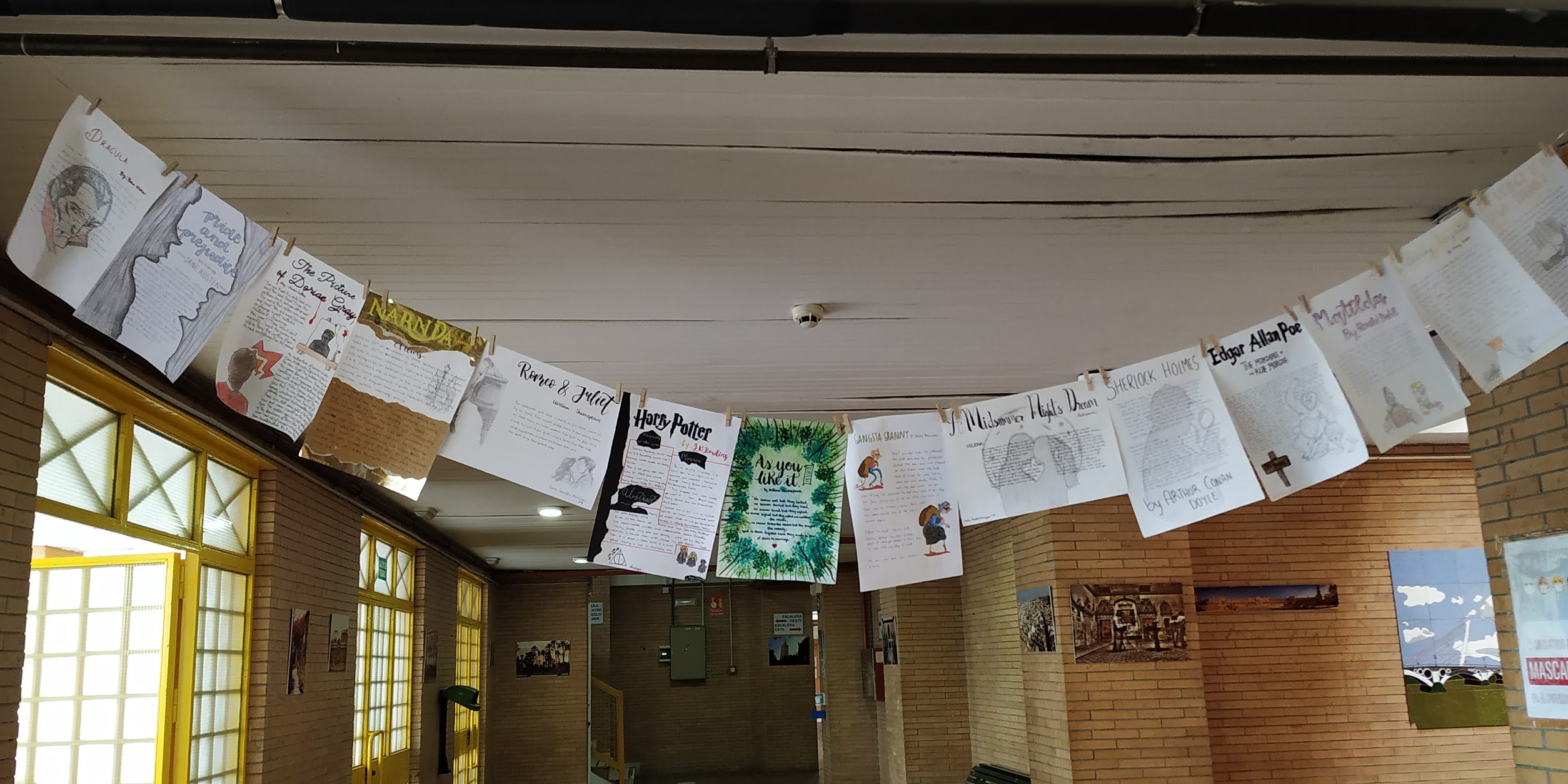 Biblioteca IES V Centenario