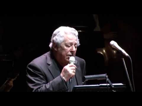 ΓΙΑΝΝΗΣ ΒΟΓΙΑΤΖΗΣ 1934-2023 τραγουδιστής