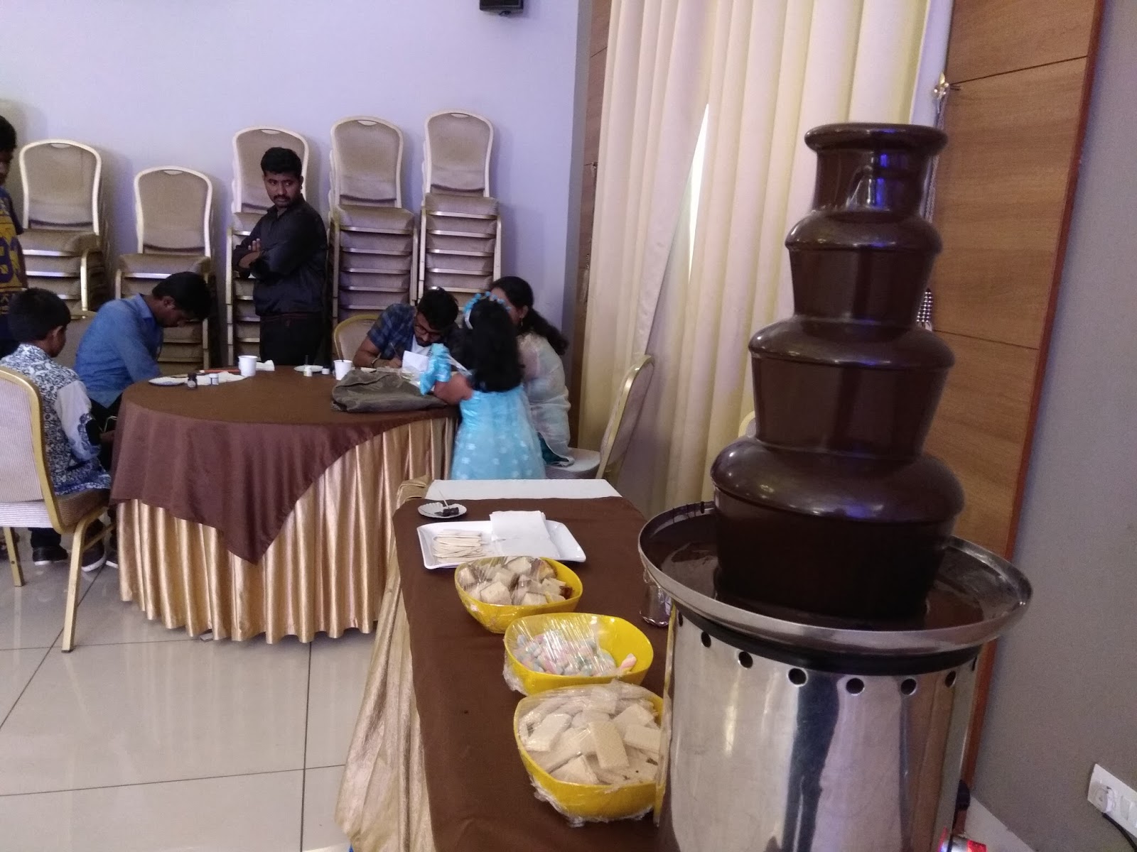 Chocolate fountain rental Bangalore Chocolate Fountain at Mysore Kids