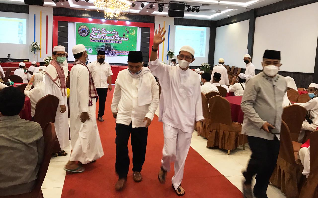 Buka Puasa Bersama Dengan Persaudaraan Haji Batam 2019, Amsakar Minta Haji dan Hajjah Doakan Batam Bebas dari Covid-19