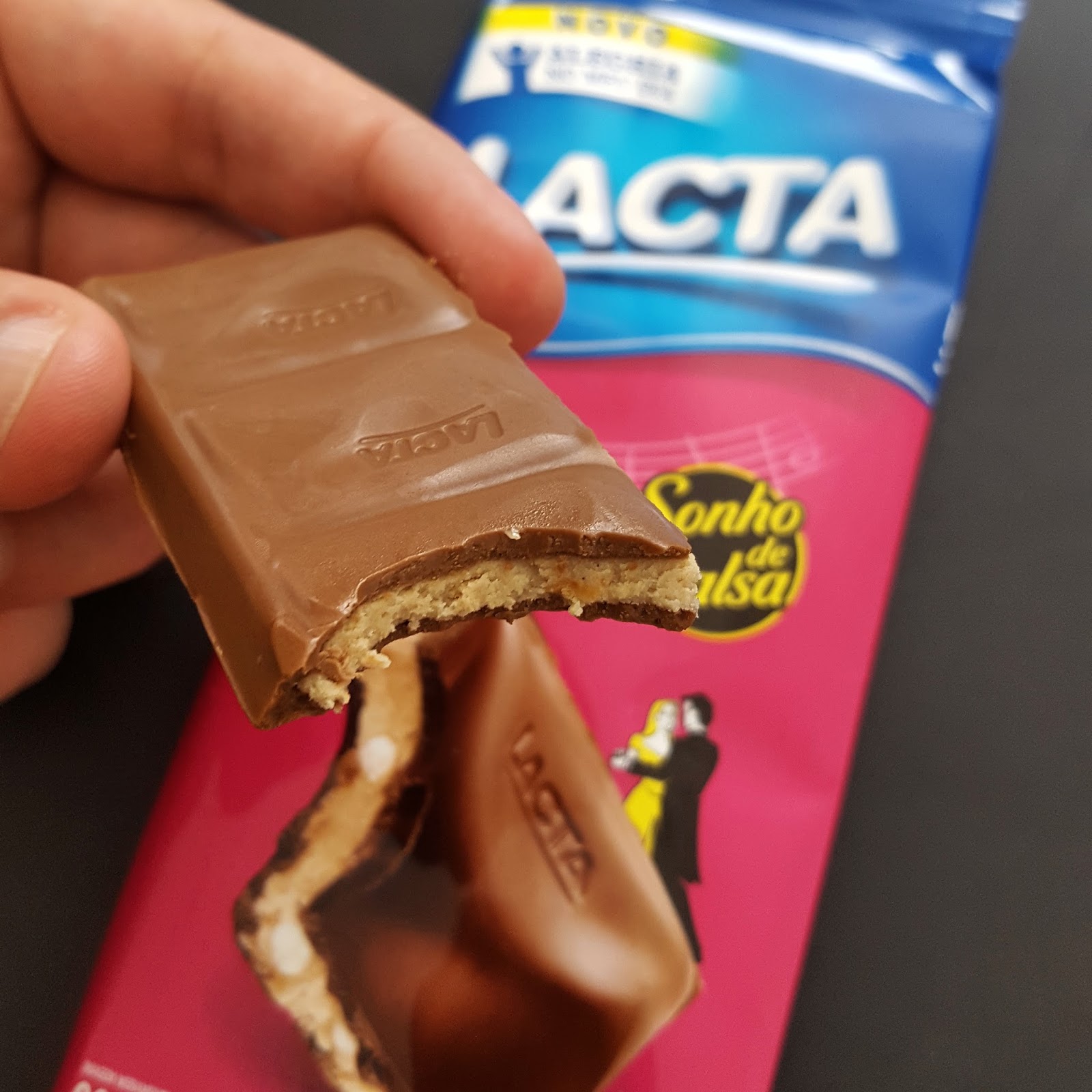 Barras de Sonho de Valsa e Oreo Lacta Barras de Sonho de Valsa e Oreo Lacta