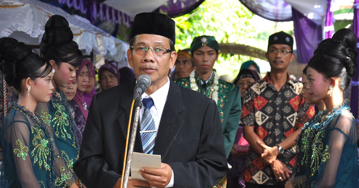 TULADHA ATUR LAN TAMPA PASRAH PENGANTEN KAKUNG