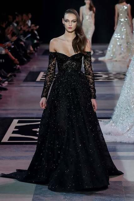 الفساتين السوداء لغير المحجبات الفساتين السوداء لغير المحجبات