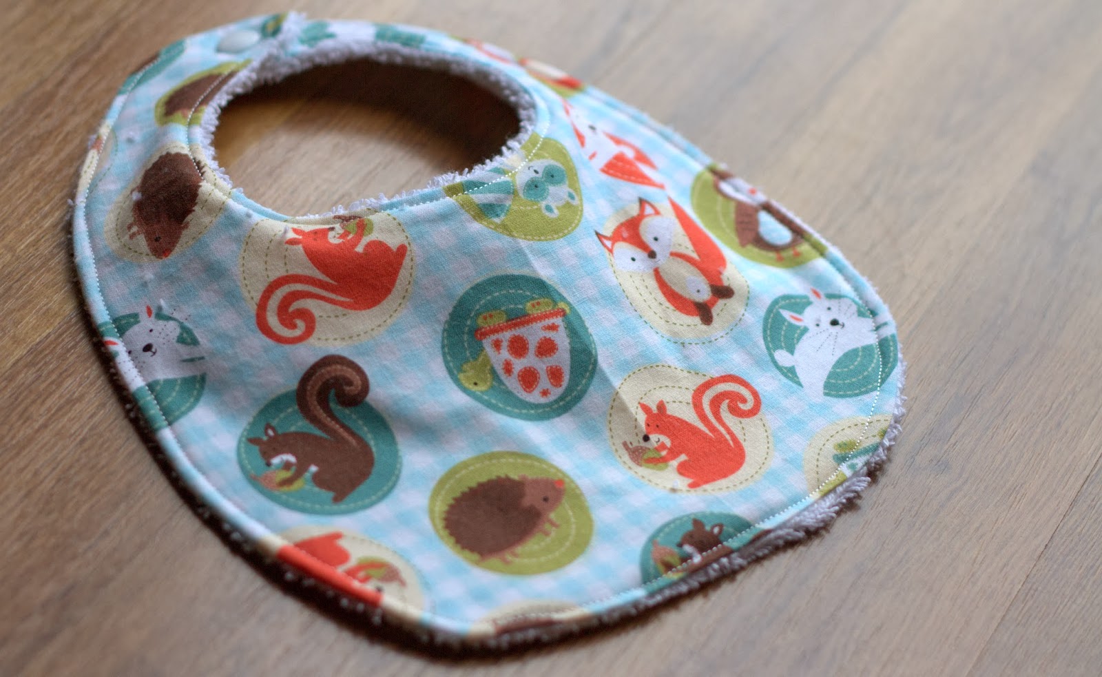 PiePie Designs DIY Baby Bibs