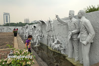 tugu monumen nasional
