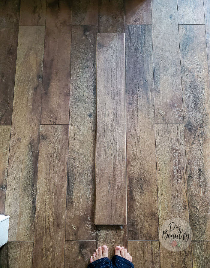 Waterproof Laminate Barnwood Flooring Reveal DIY Beautify Creating