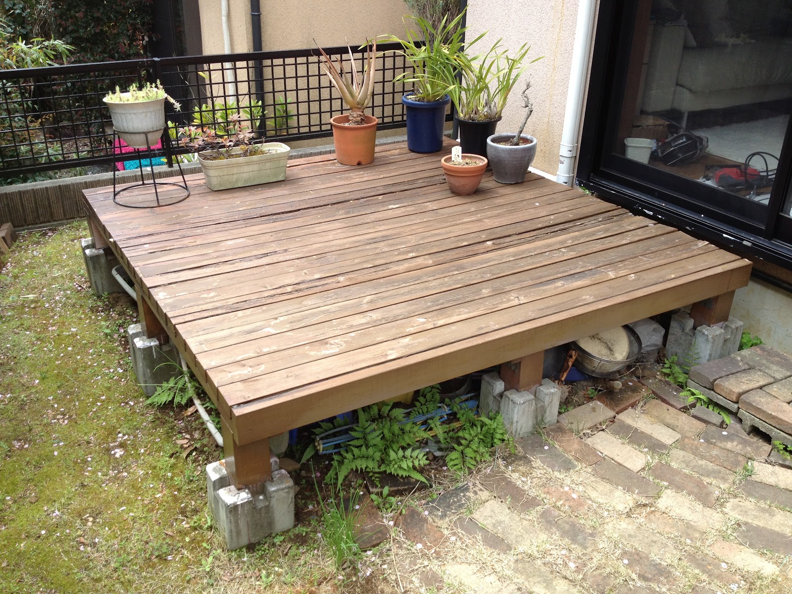 DIY by Hamaone 庭：ウッドデッキ（初代撤去）