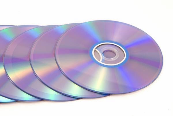 Music 3.0 Music Industry Blog: Three Reasons Why The CD Is Still Important