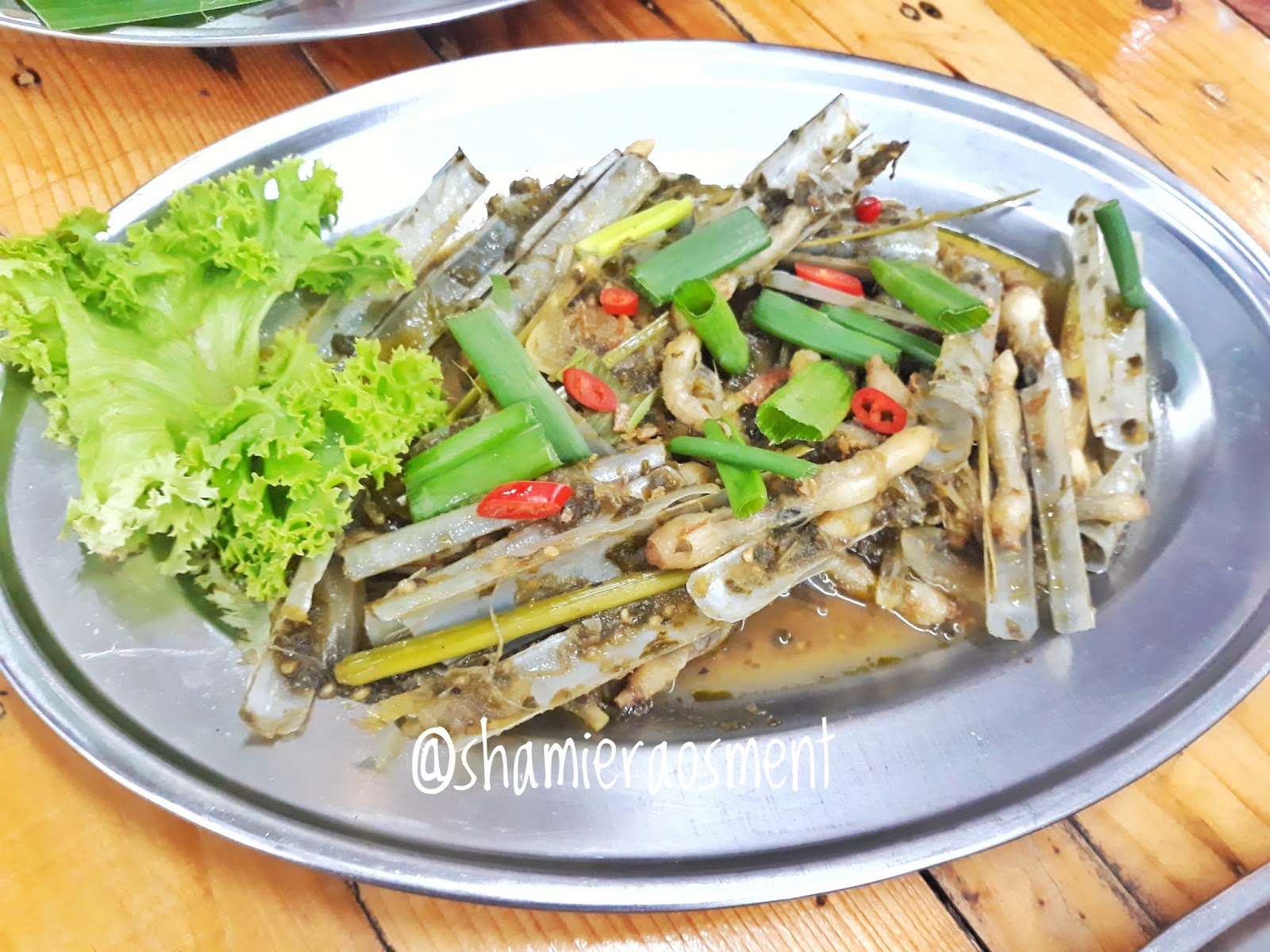 Restaurant Sisik Ikan Bakar Shamiera Osment