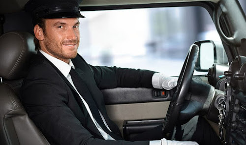 CHAUFFEUR DE REMORQUE مطلوب  سائق  بالعيون وتزنيت