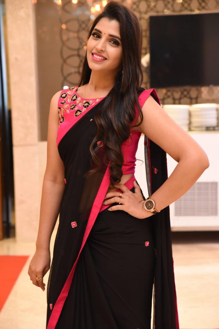 Beautiful Telugu TV Anchor Shyamala In Black Saree - Indian TV Actress