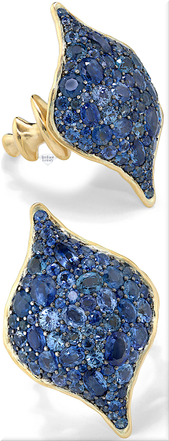 ♦Mykonos Blue VRAM 18k yellow gold DiaChrona sapphire ring #jewelry #blue #pantone #brilliantluxury
