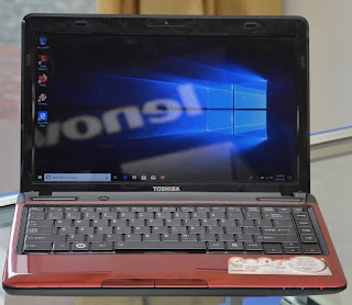 Laptop Toshiba Satellite L735 RED 13.3" Malang