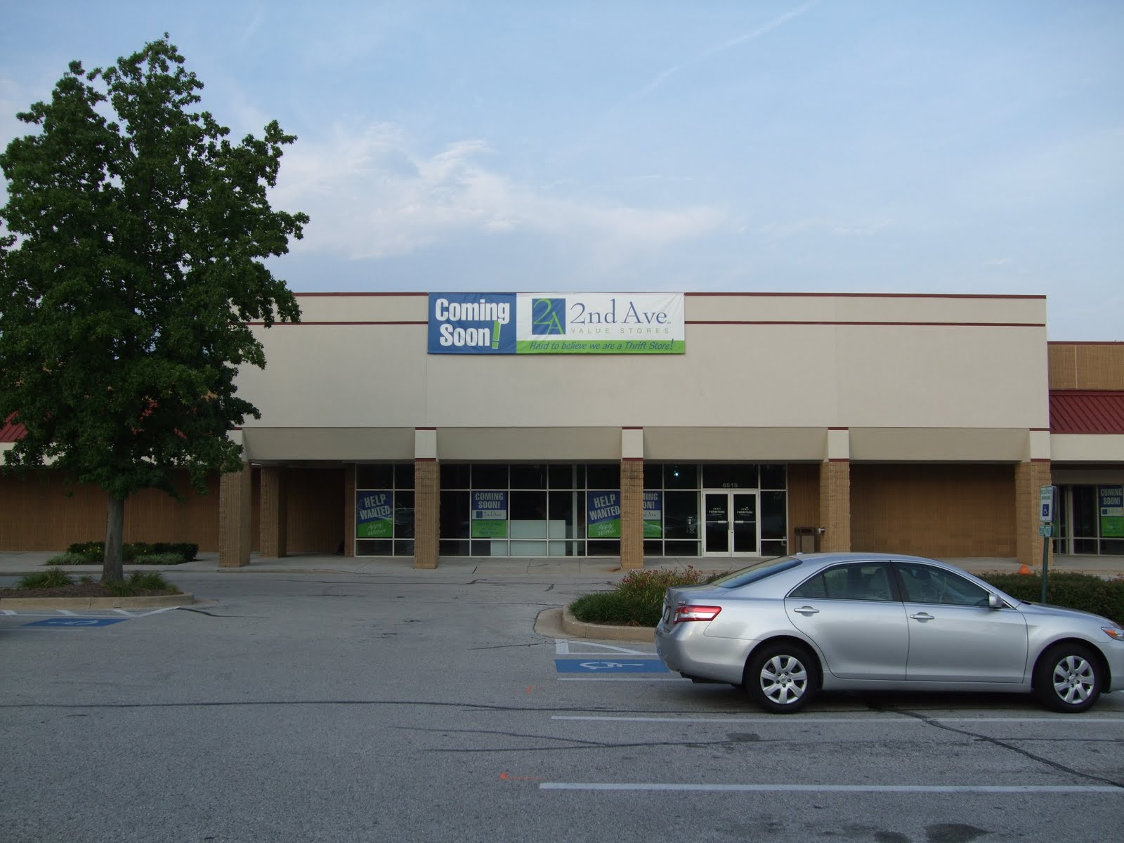 Tales Of Two Cities Second Avenue, Second Hand