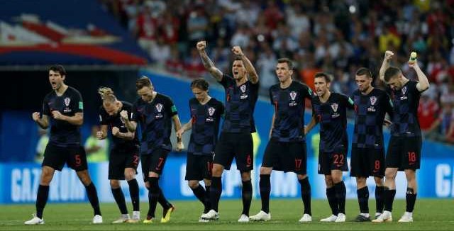 Nos pênaltis, Croácia elimina Rússia e volta à semi após 20 anos
