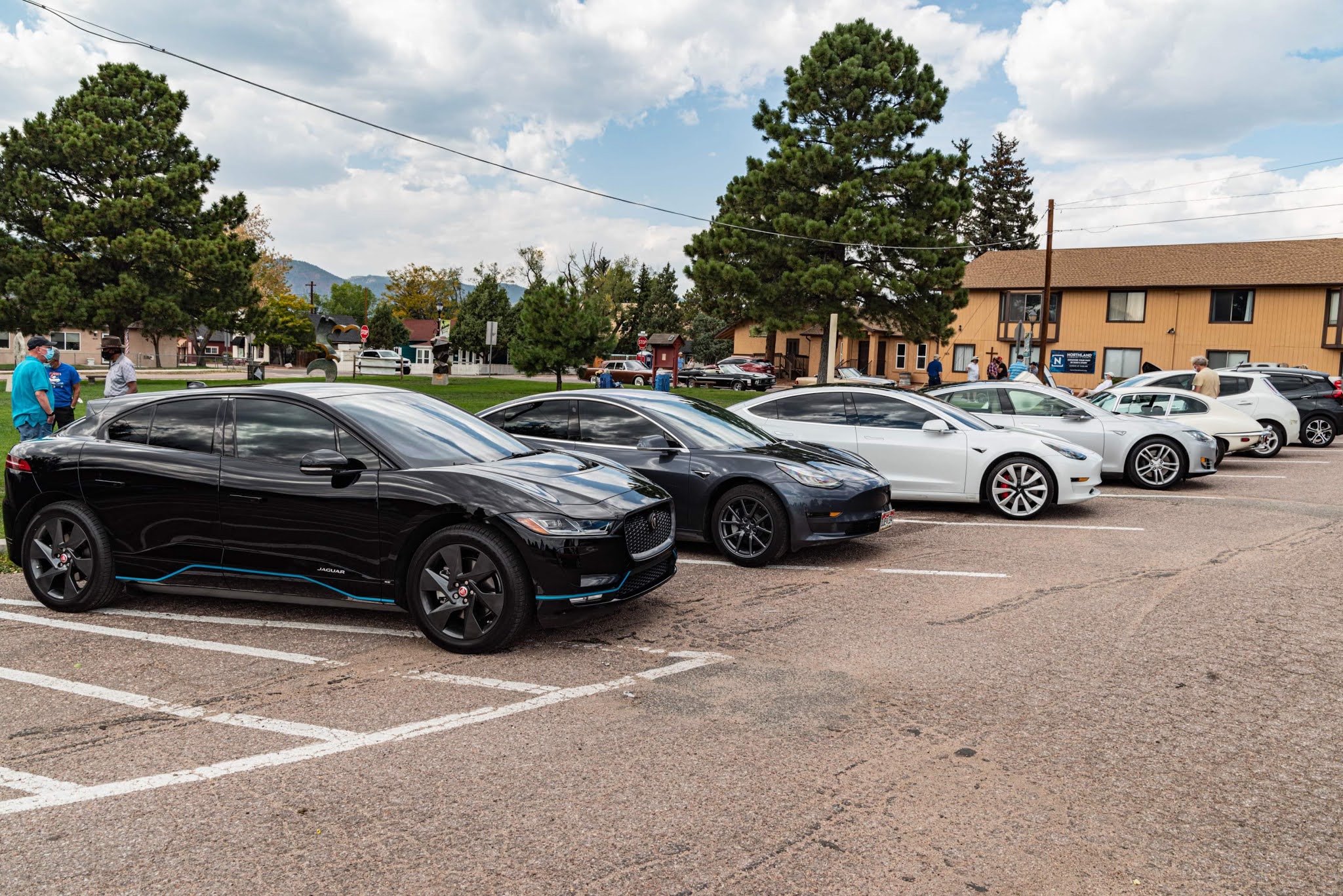 Colorado Springs EV Club Monument car show photos!