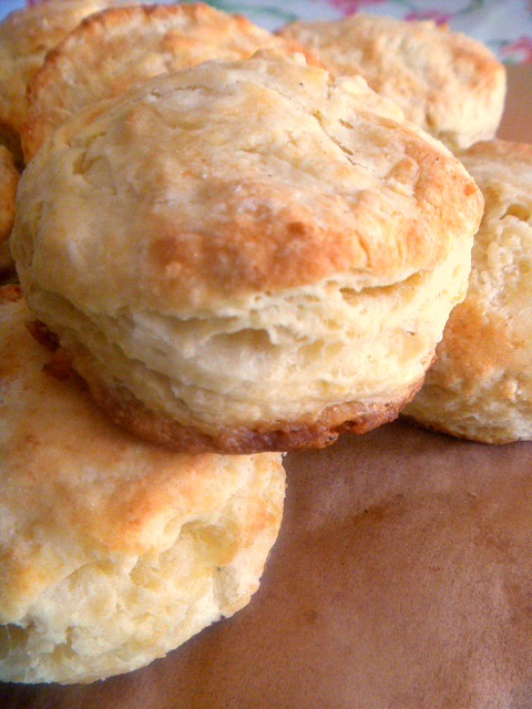 How to EAT a scone: take one hot scone, split open and spread with butter or jelly so it's ooooozing out the sides and dripping on your fingers as you eat it. - Slice of Southern
