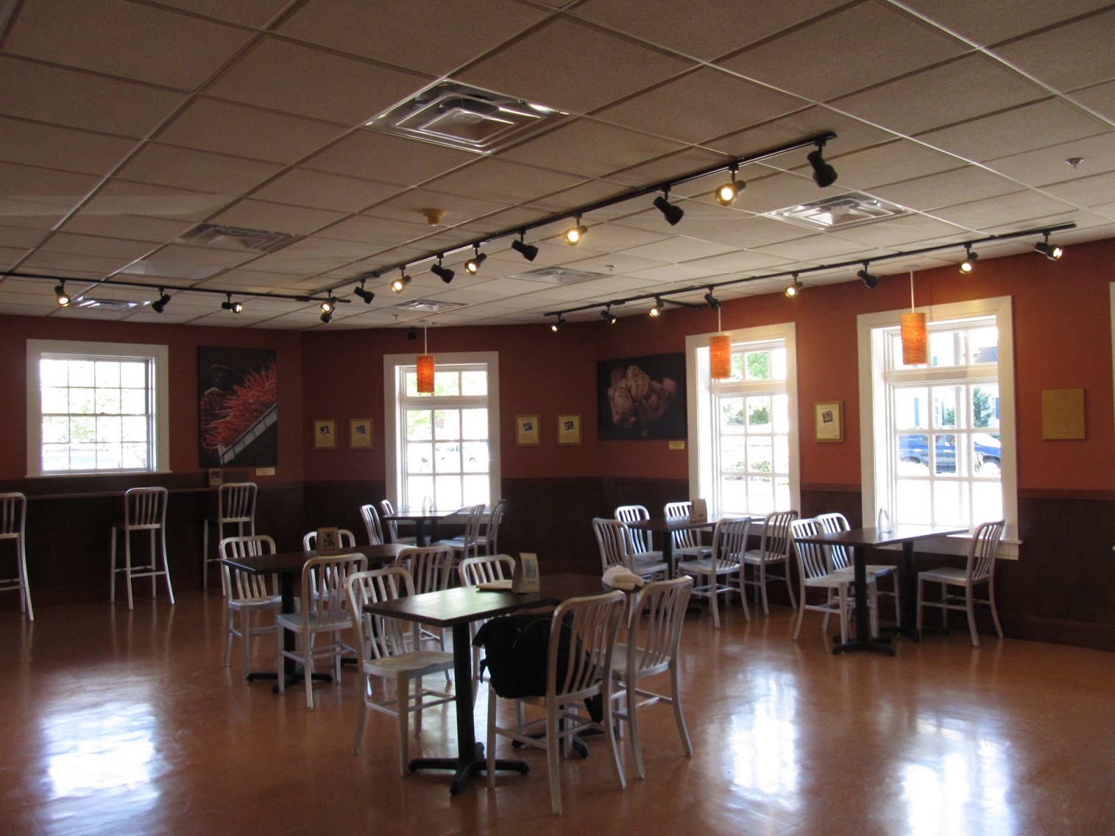 Bedford Mass What's new in Retail b.good Restaurant Opens in Bedford