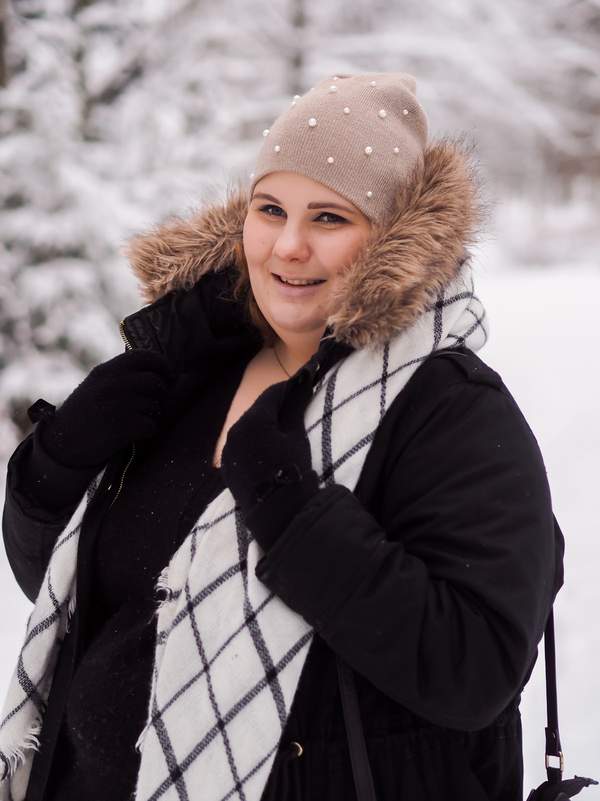 Big mamas home by Jenni S, Vuoden ensimmäiset asukuvat, talvi, plussakokoinen nainen,