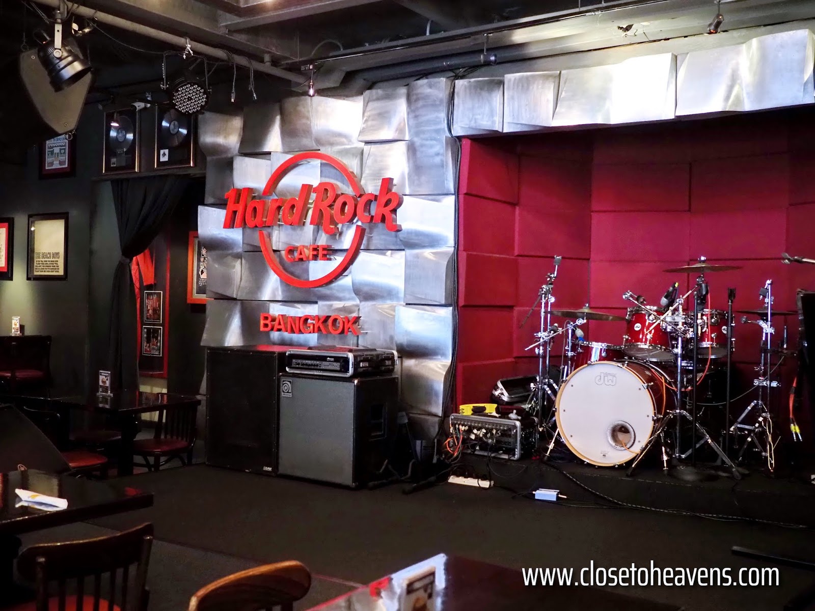 Hard Rock Cafe Bangkok - Siam Square