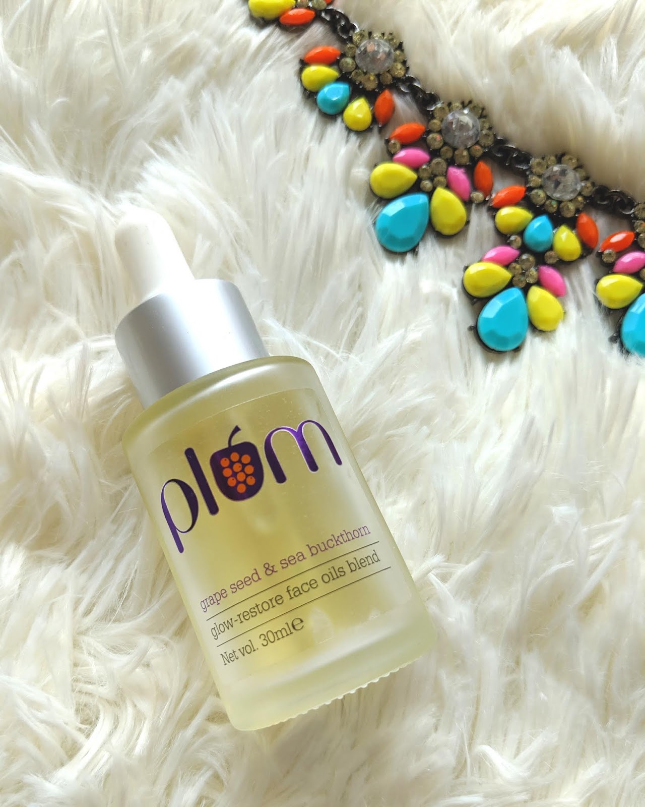 PLUM grape seed and sea buckthorn glowrestore face oil Indian