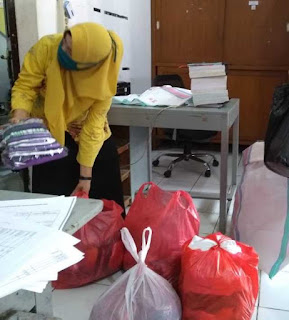 Diskominfo Soppeng Kumpulkan Pakaian Untuk Korban Banjir Masamba