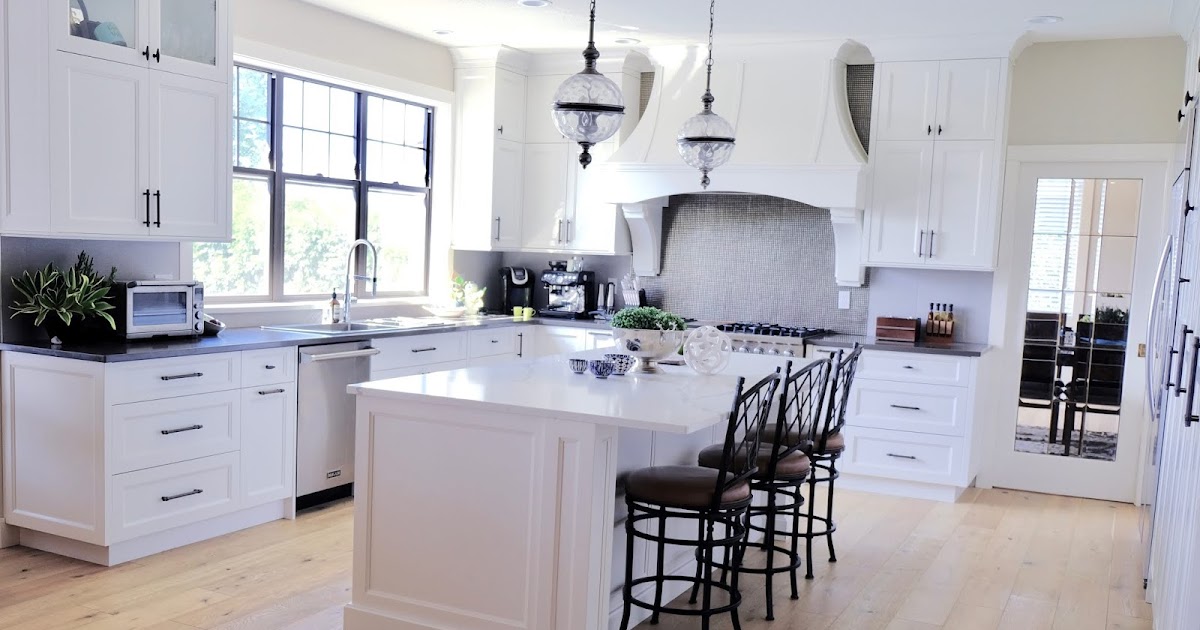 Kuchenbar Fur Die Moderne Landhauskuche Gestalten Und Entwerfen