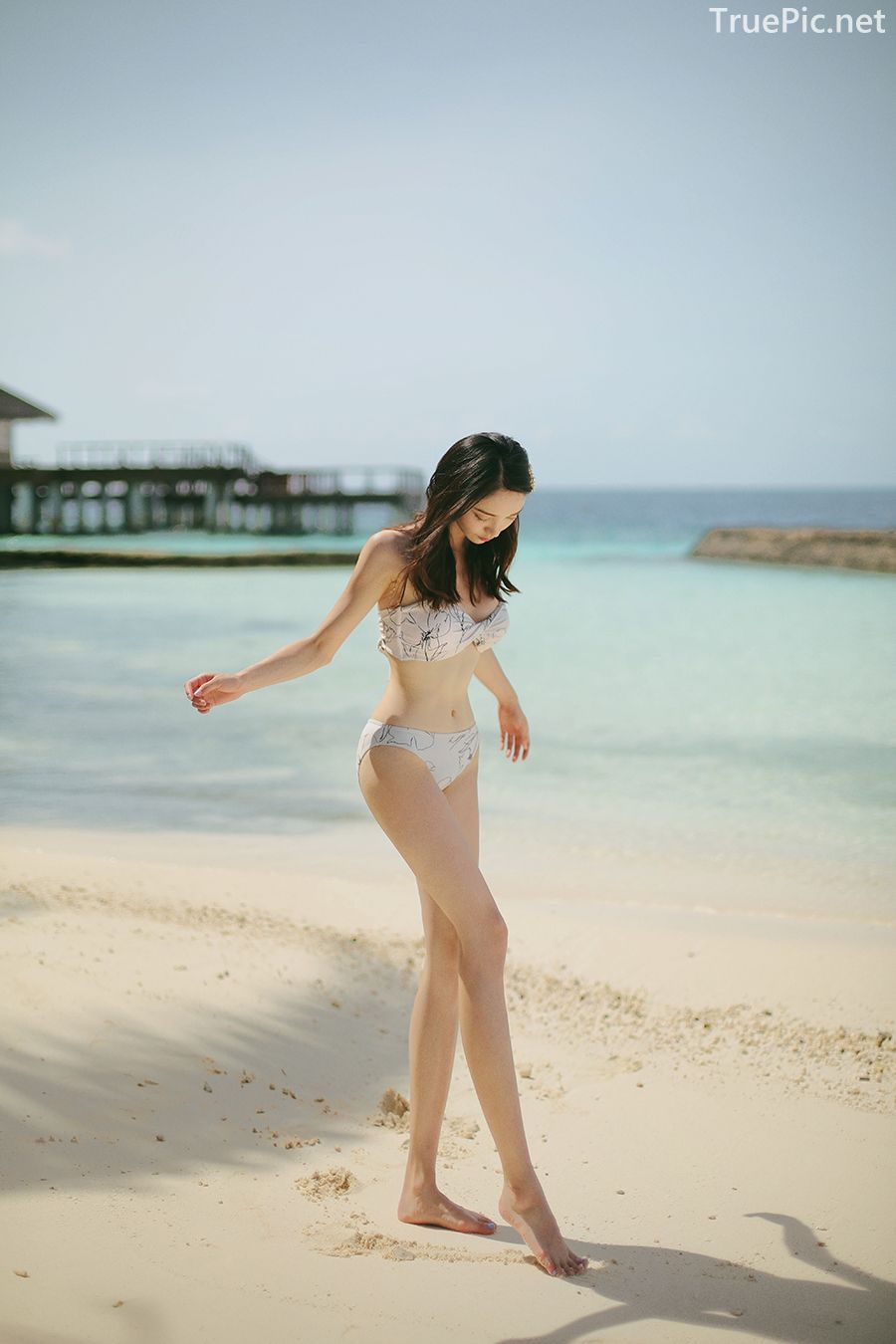 Korean model and fashion - Jeong Hee - The flower in your bikini - Picture 5