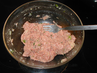  Hamburguesa de carne de ternera y magro de cerdo. 